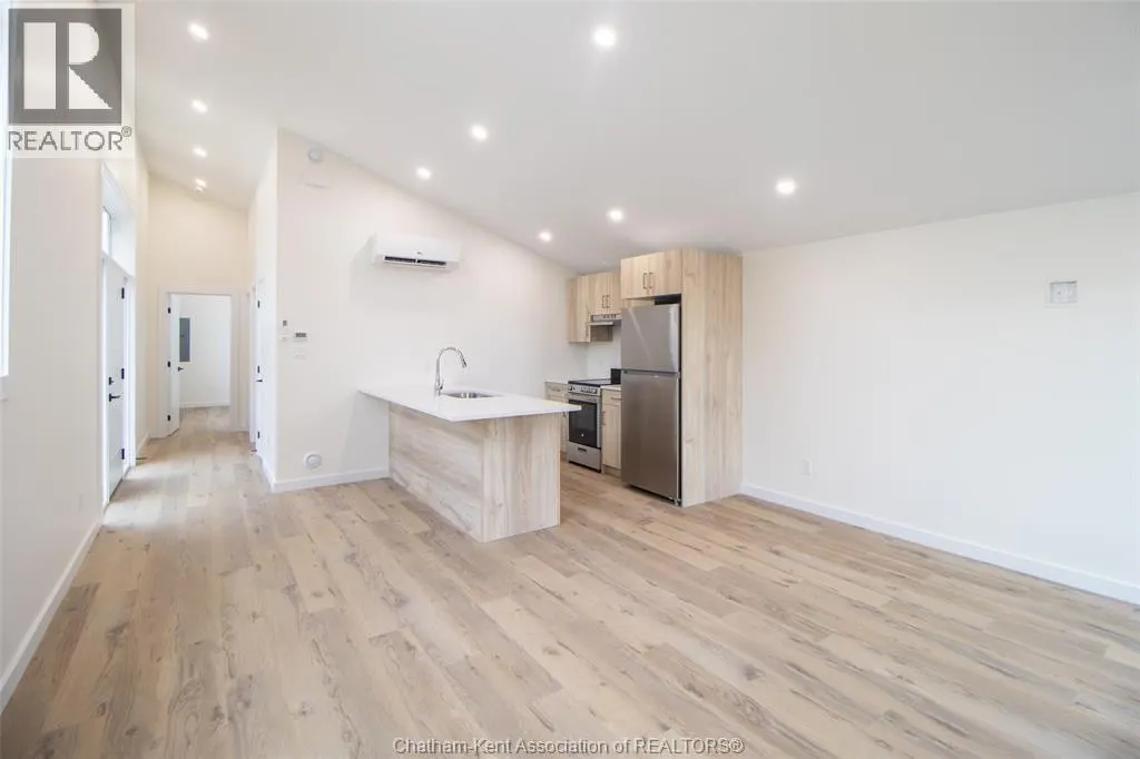 91 Adelaide STREET South