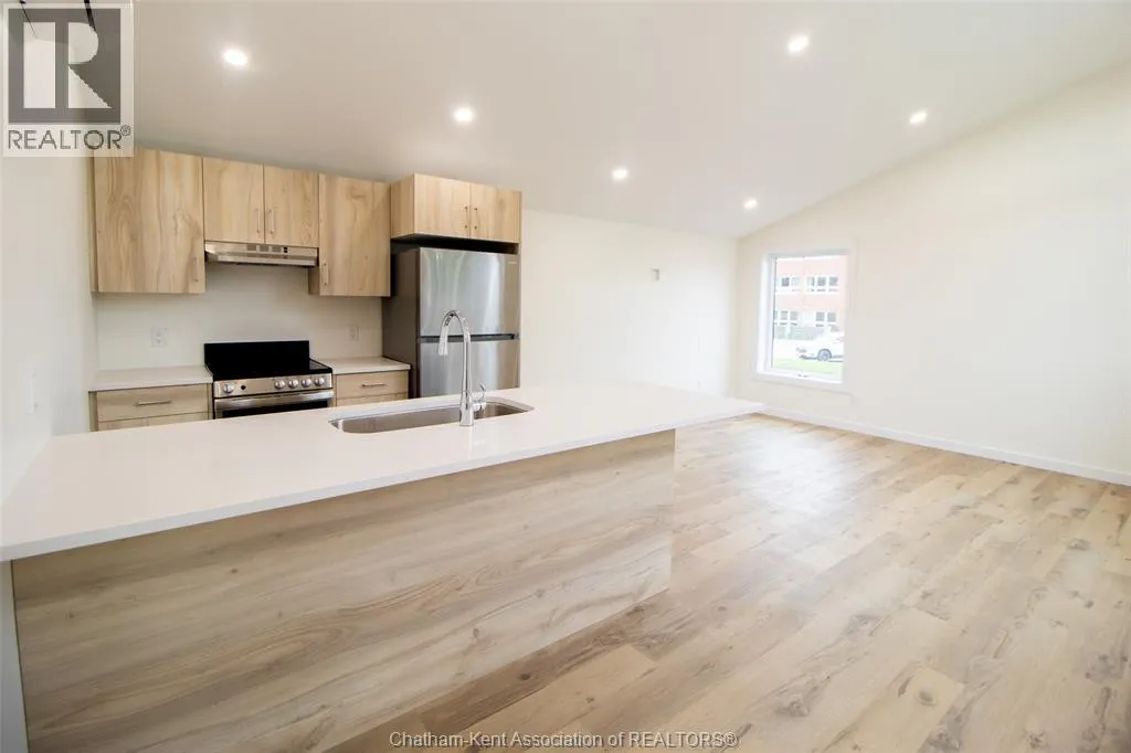 91 Adelaide STREET South