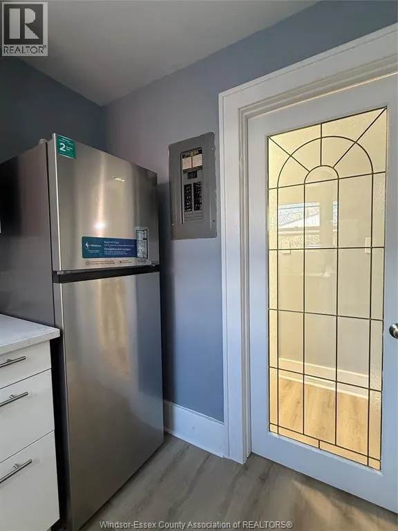 1285 DUFFERIN PLACE