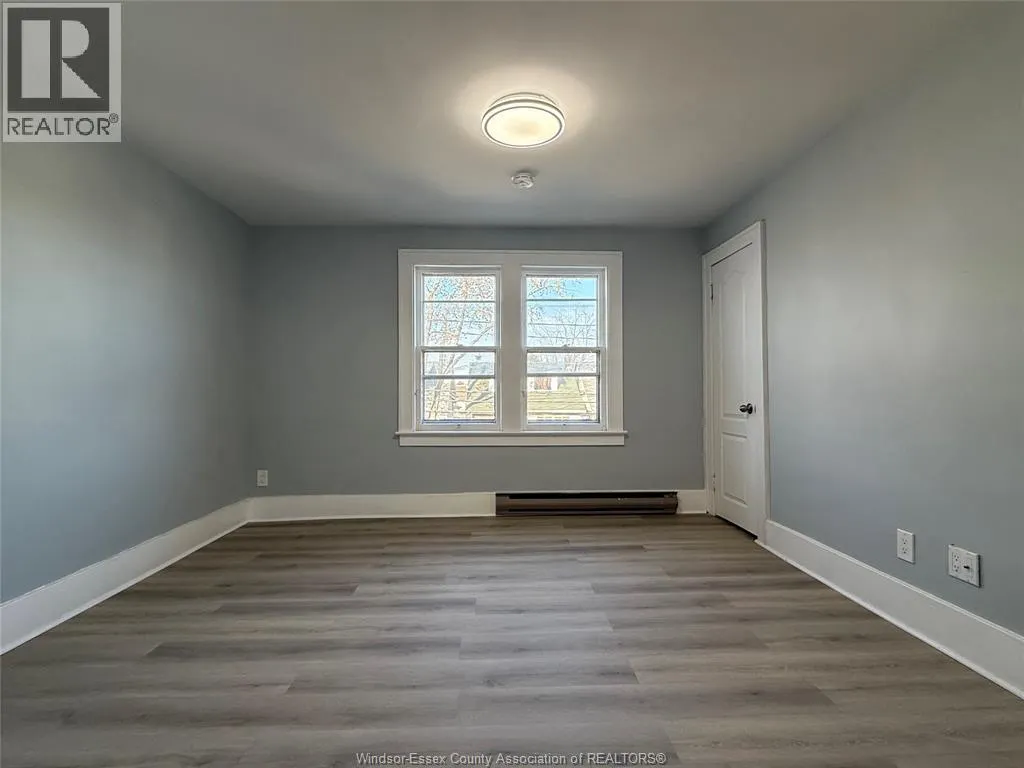 1285 DUFFERIN PLACE