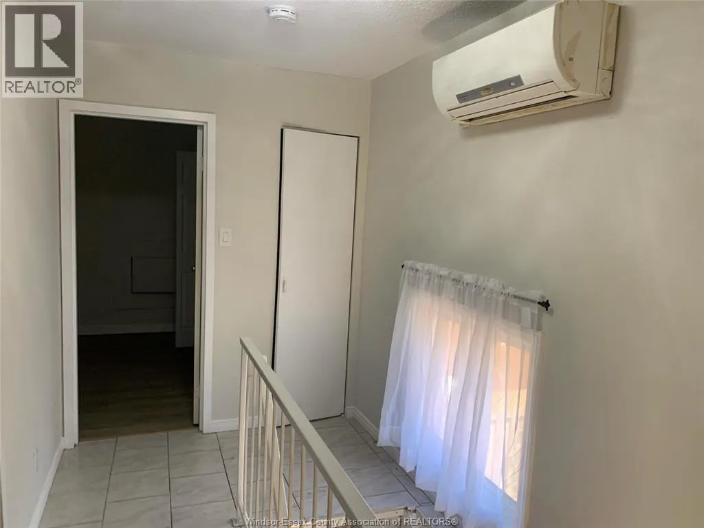 1340 COTTAGE PLACE