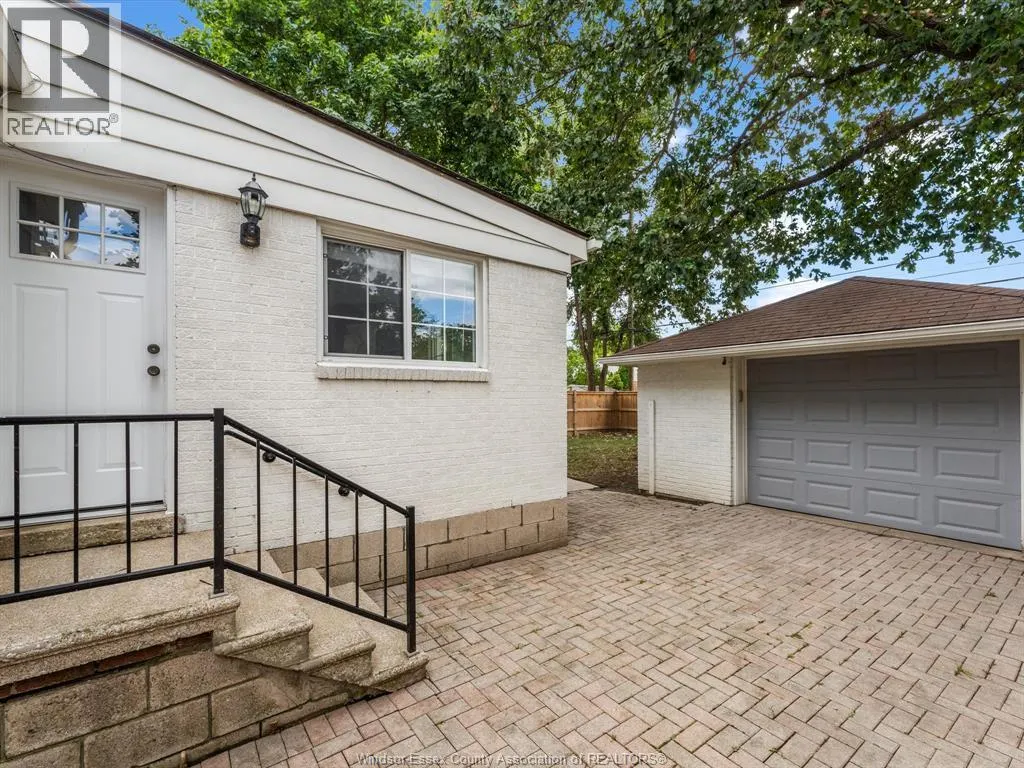 1143 BELLEPERCHE