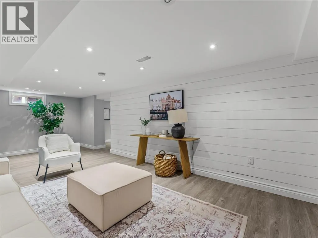 1143 BELLEPERCHE