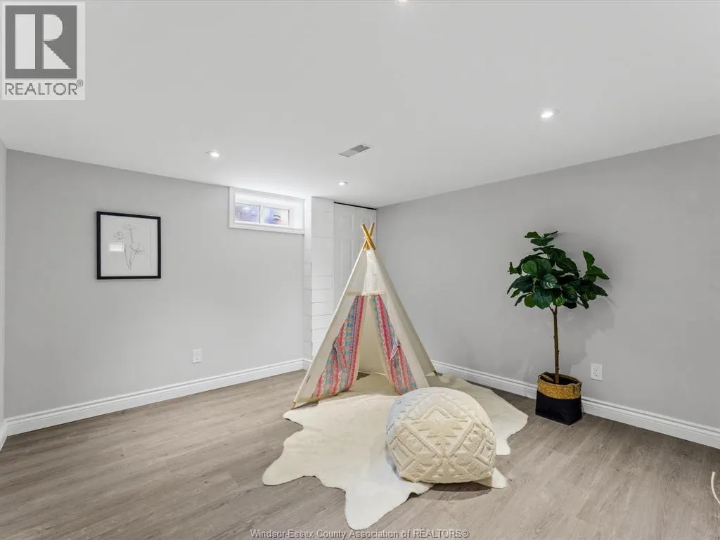 1143 BELLEPERCHE