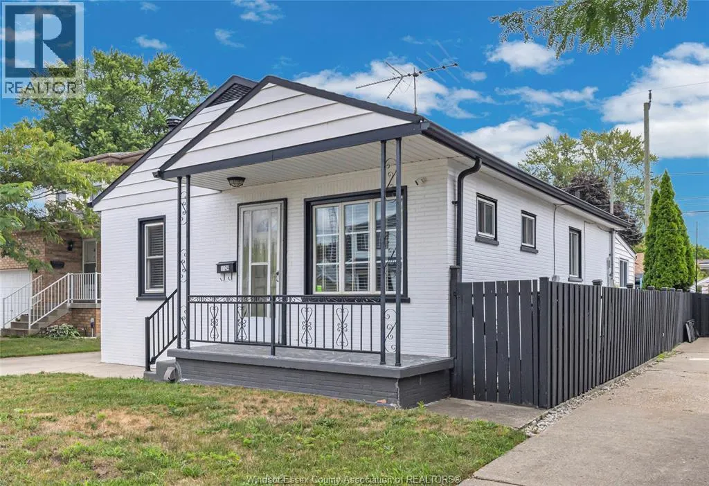1124 ST. LOUIS