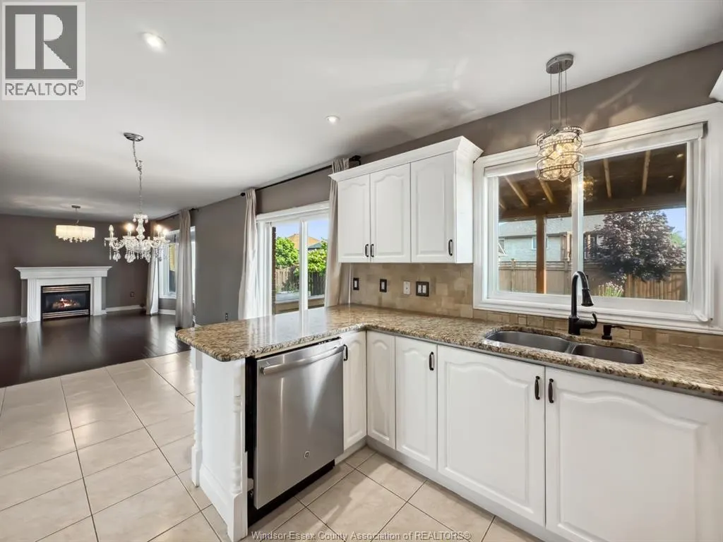 157 ROCKHAVEN