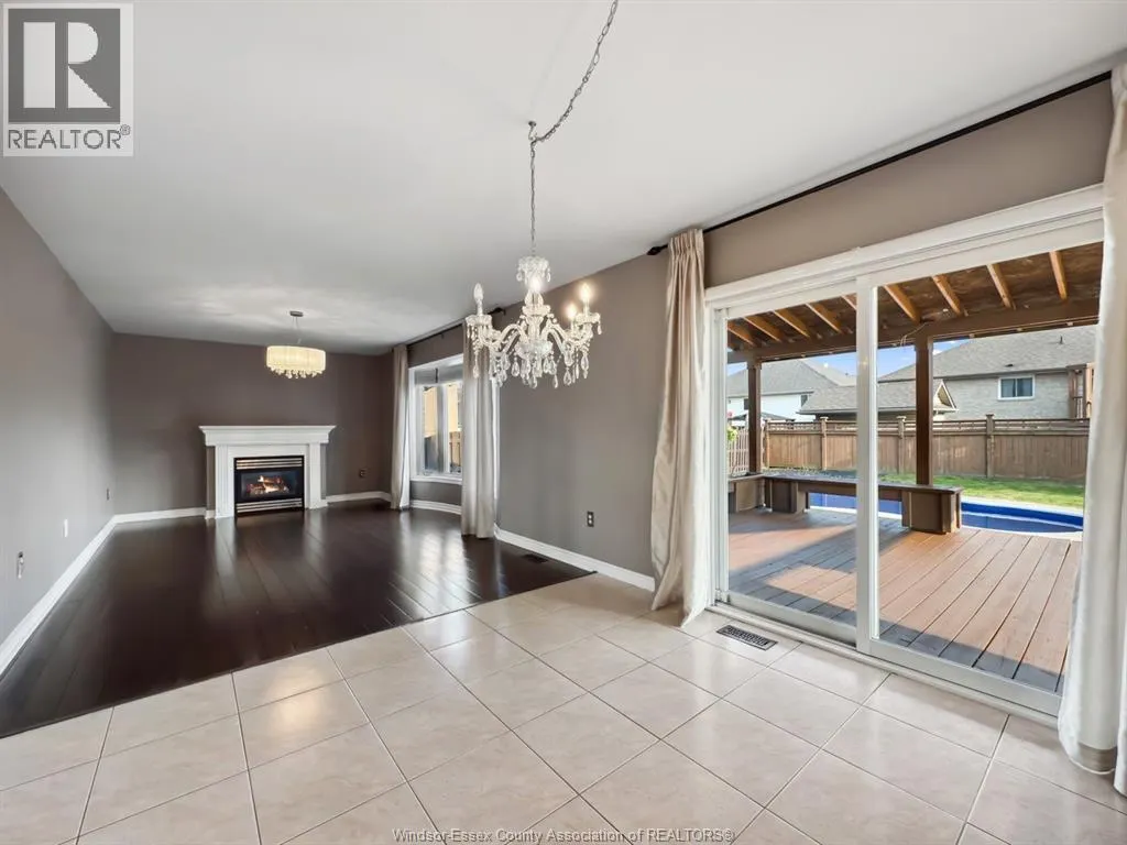 157 ROCKHAVEN