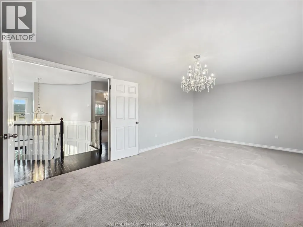 157 ROCKHAVEN