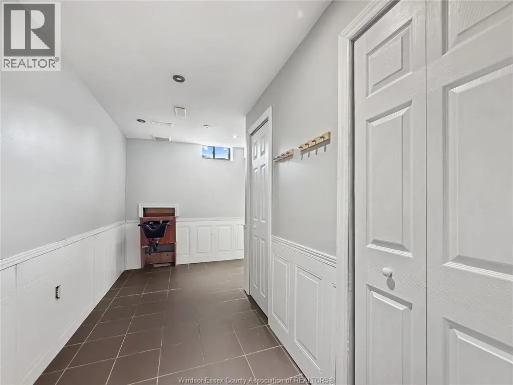 157 ROCKHAVEN
