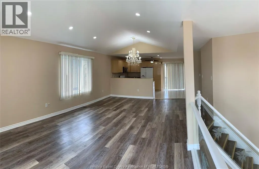 4537 FONTANA AVENUE Unit# UPPER