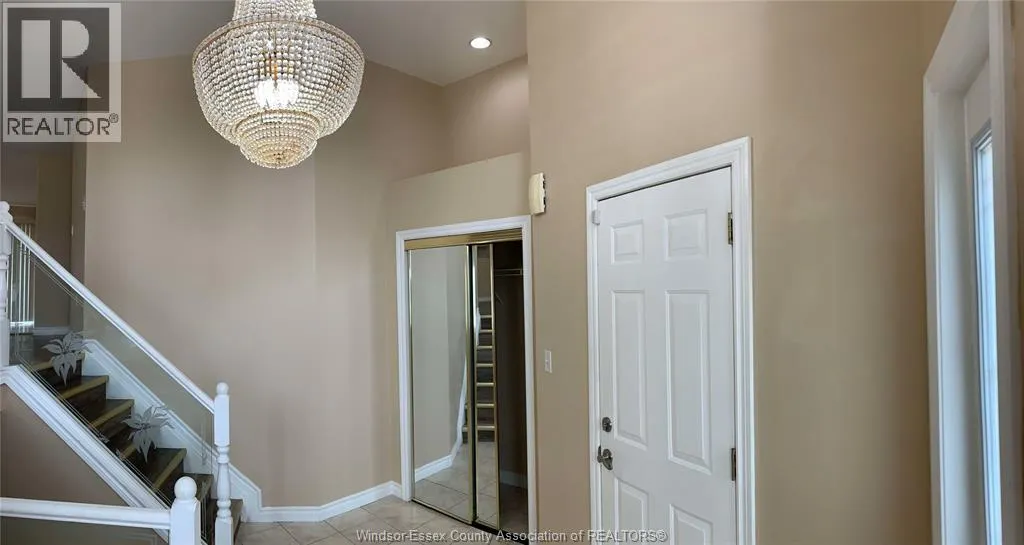 4537 FONTANA AVENUE Unit# UPPER
