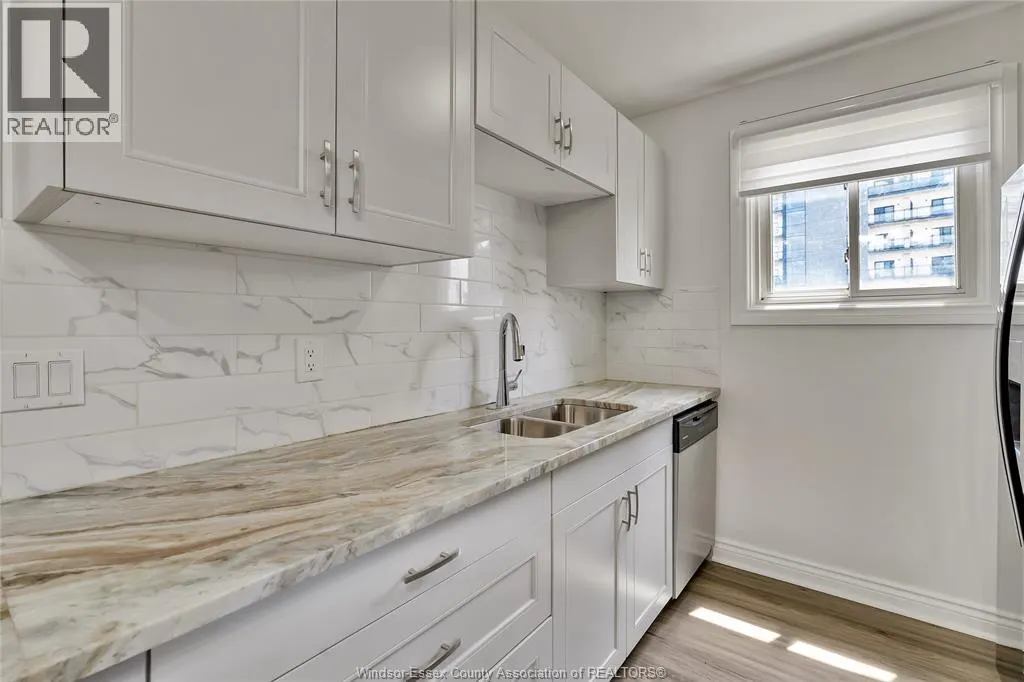 1388 COTTAGE PLACE