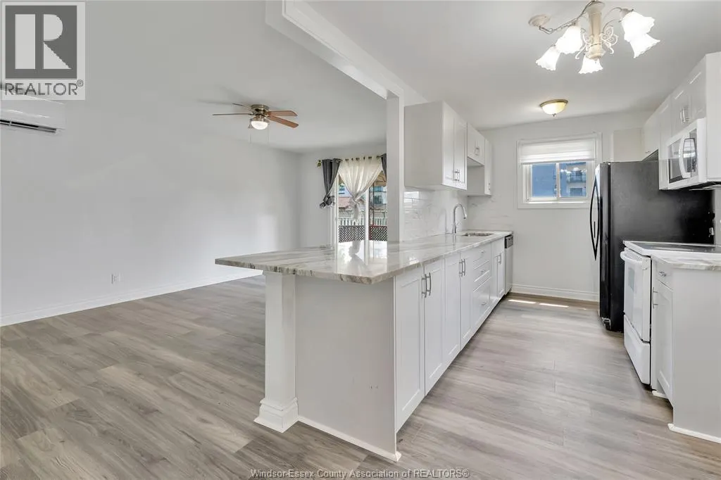 1388 COTTAGE PLACE