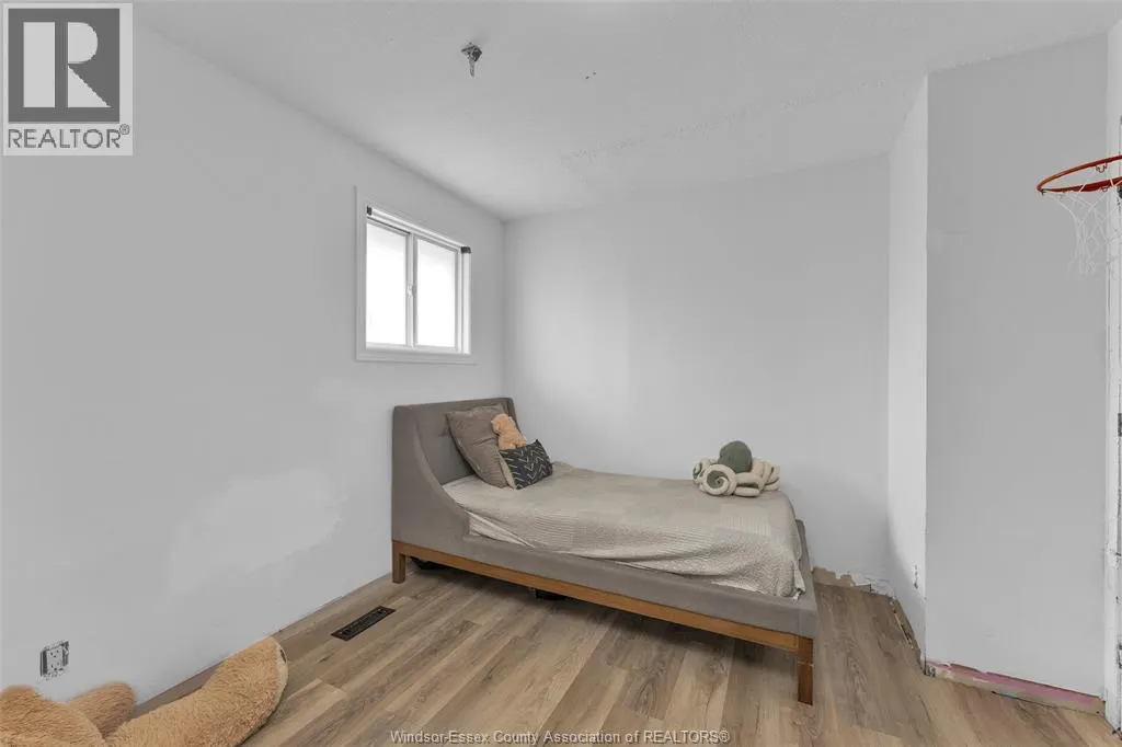 1320 HANSEN