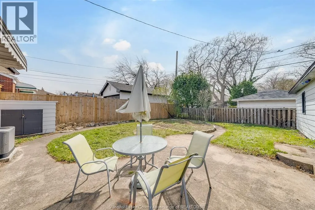 465 RIVERDALE AVENUE