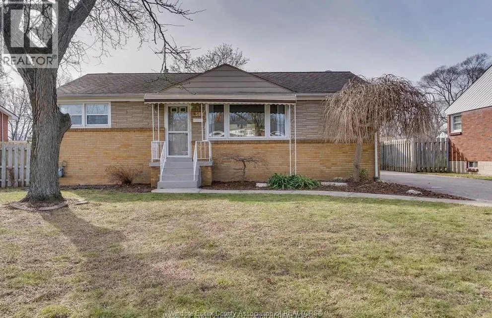 3583 ROCKWELL BOULEVARD Unit# LOWER