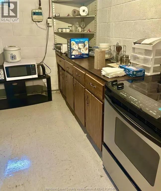 3583 ROCKWELL BOULEVARD Unit# LOWER