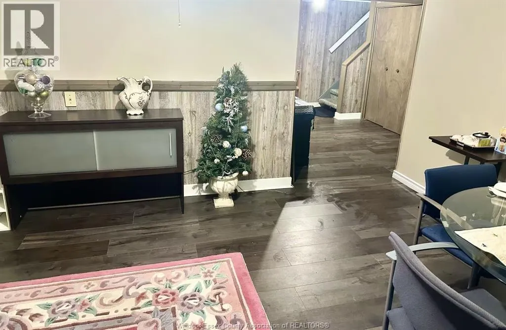 3583 ROCKWELL BOULEVARD Unit# LOWER
