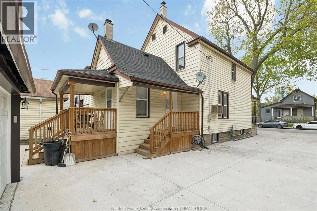 151 CURRY AVENUE