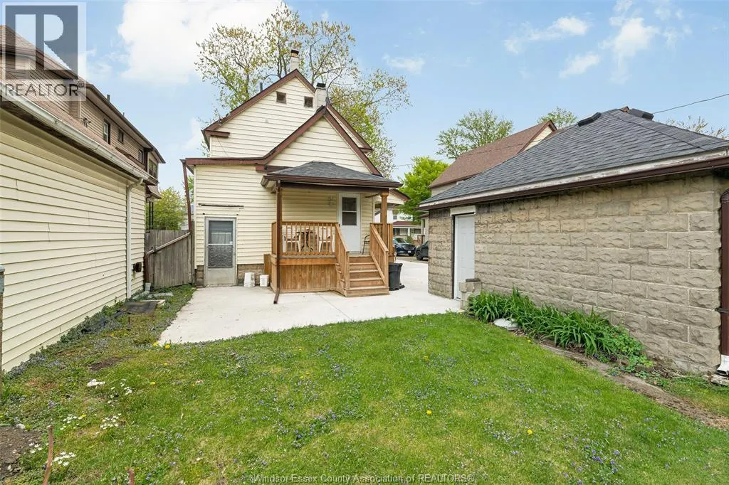 151 CURRY AVENUE