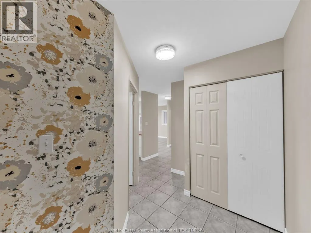 1390 LAUZON ROAD Unit# 324