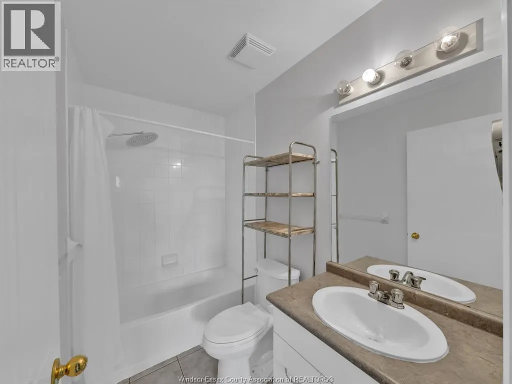 1390 LAUZON ROAD Unit# 324