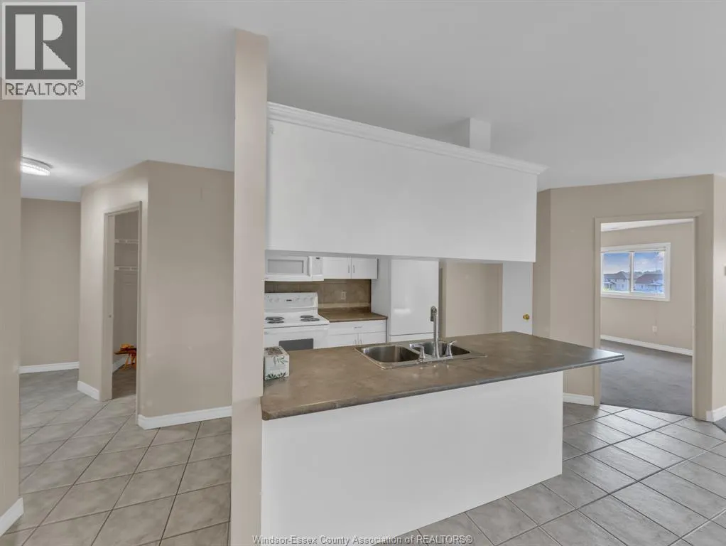 1390 LAUZON ROAD Unit# 324