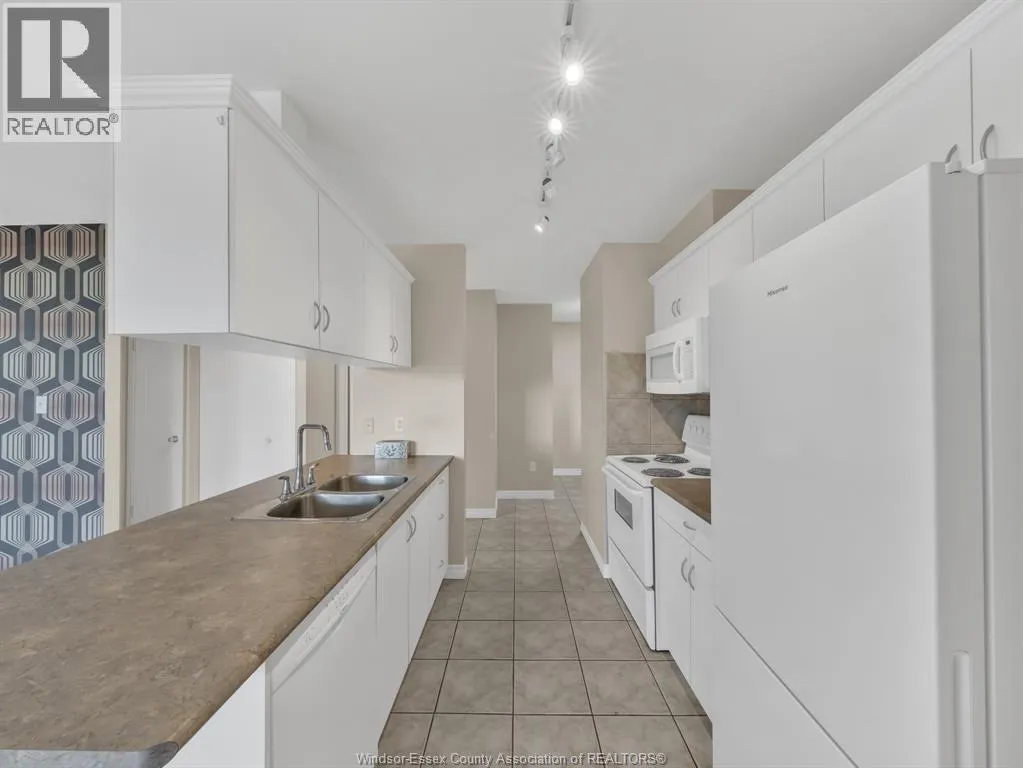 1390 LAUZON ROAD Unit# 324