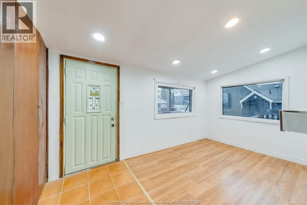 8057 RIVERSIDE DRIVE East