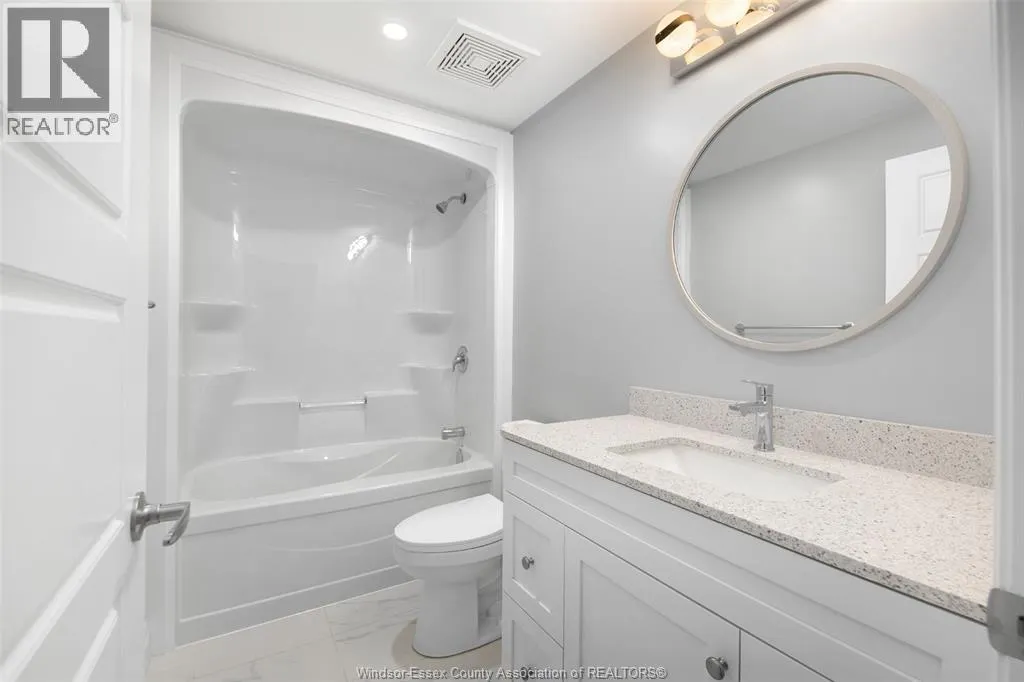 840 WYANDOTTE East Unit# 205