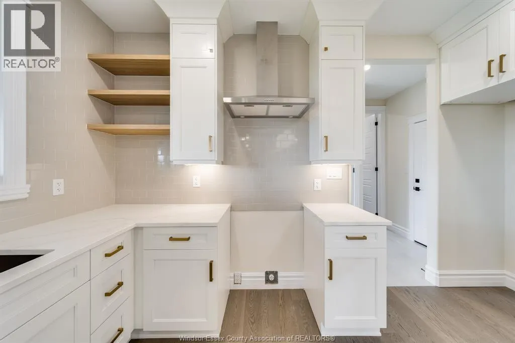 631 SUMMIT