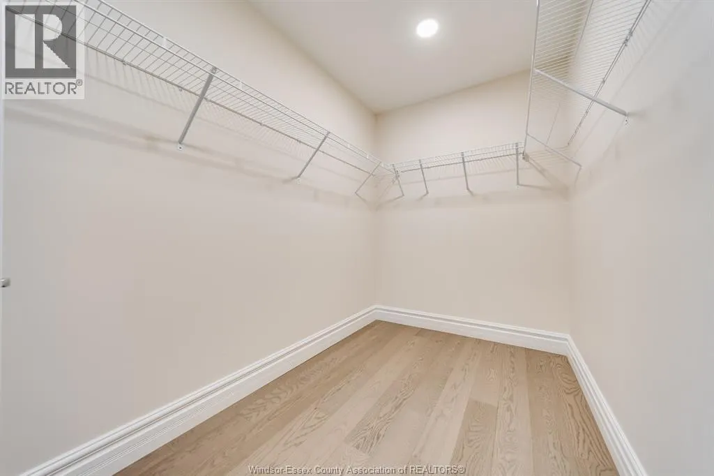 631 SUMMIT
