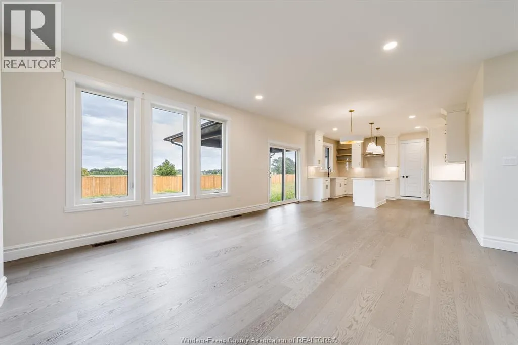 631 SUMMIT