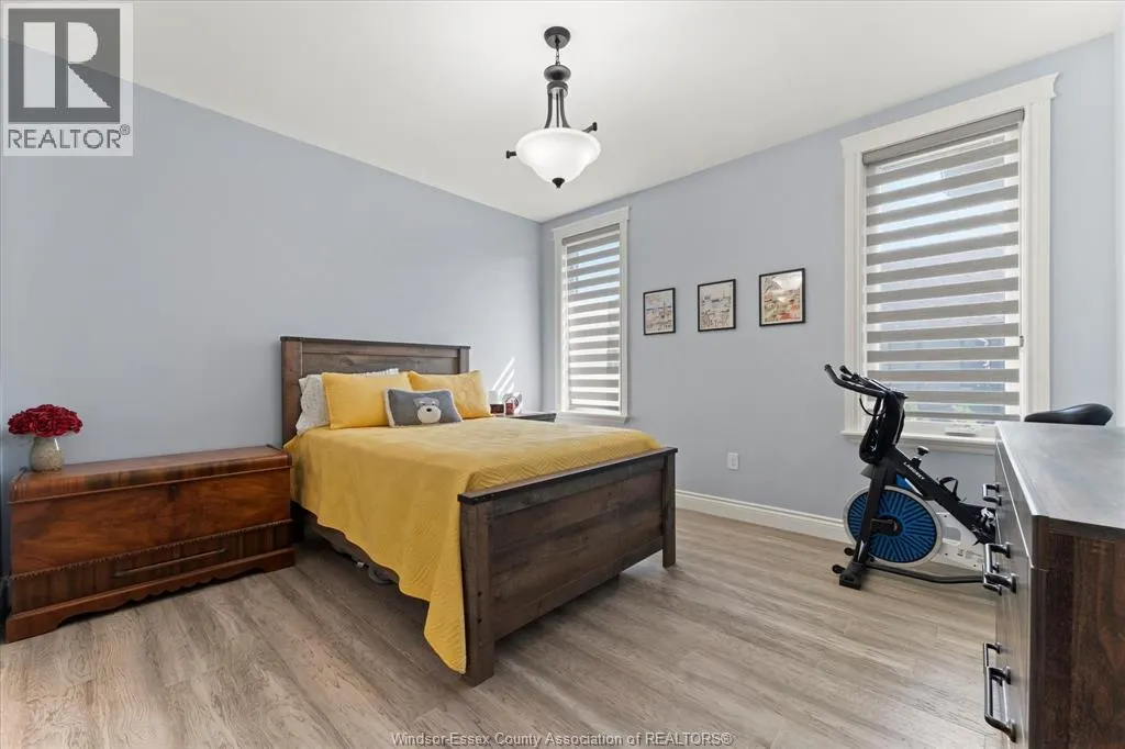 415 Caserta CRESCENT