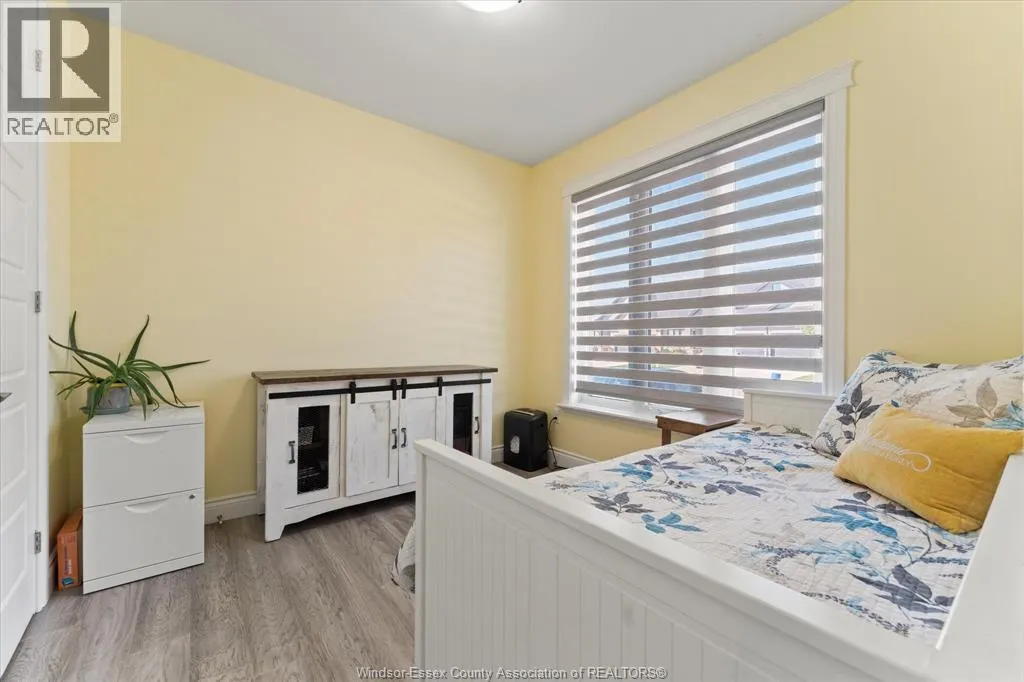 415 Caserta CRESCENT