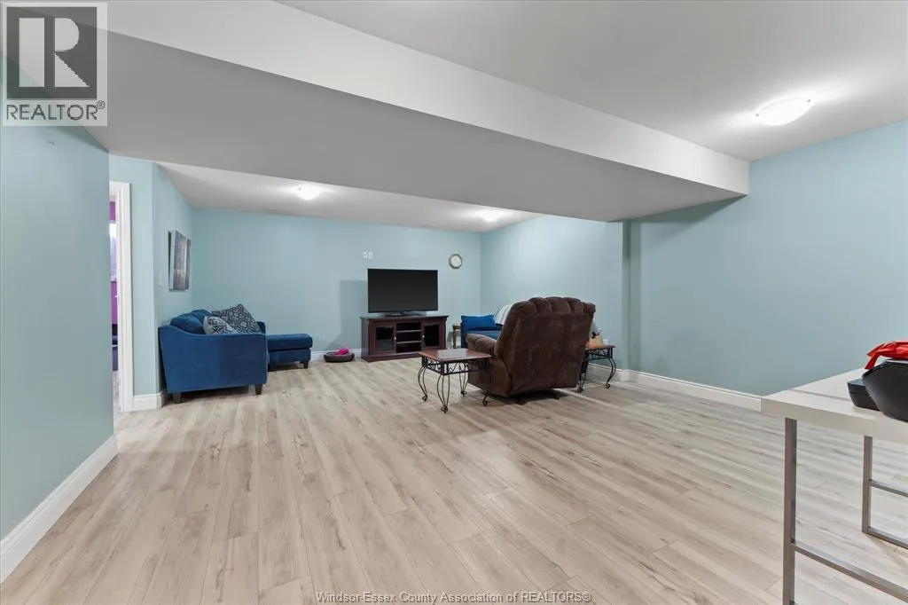 415 Caserta CRESCENT