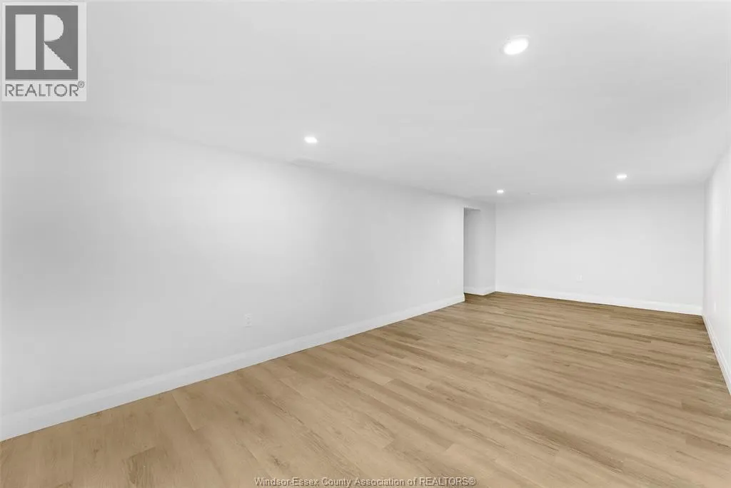 2440 TODD LANE