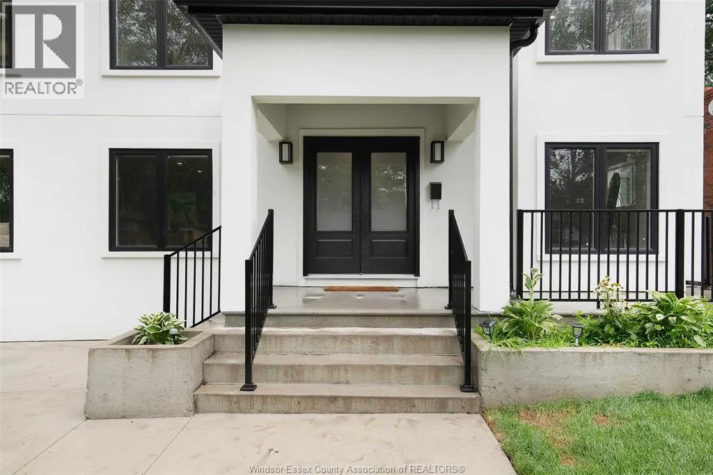 2440 TODD LANE