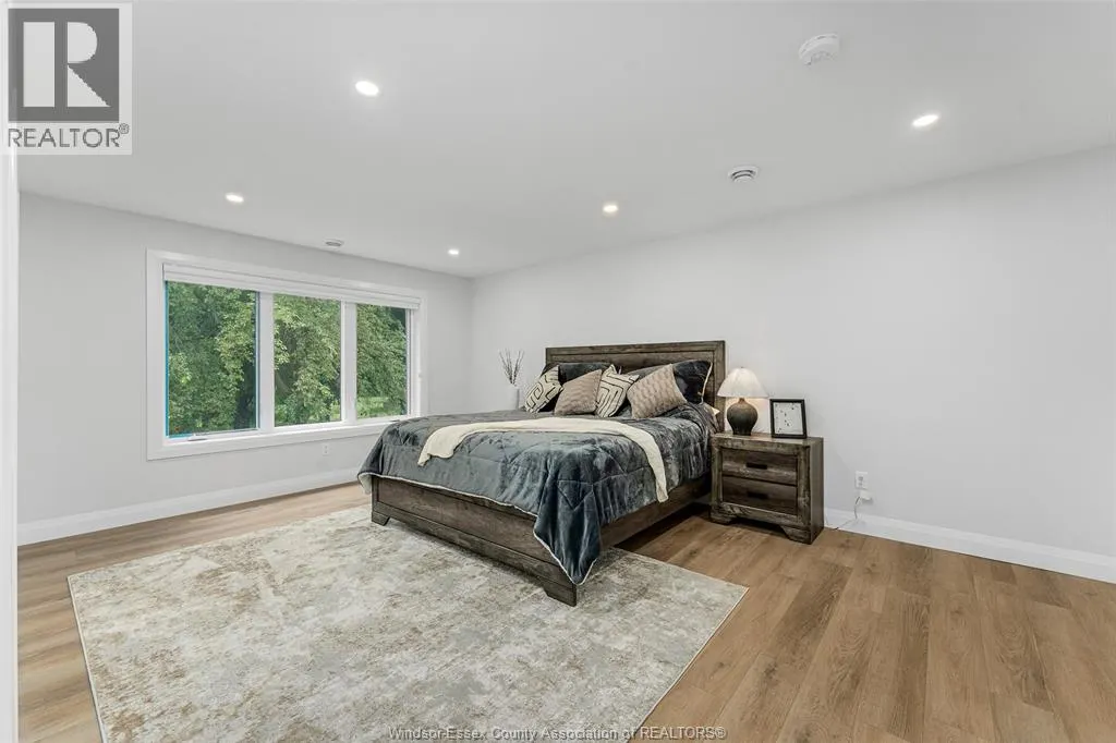 2440 TODD LANE