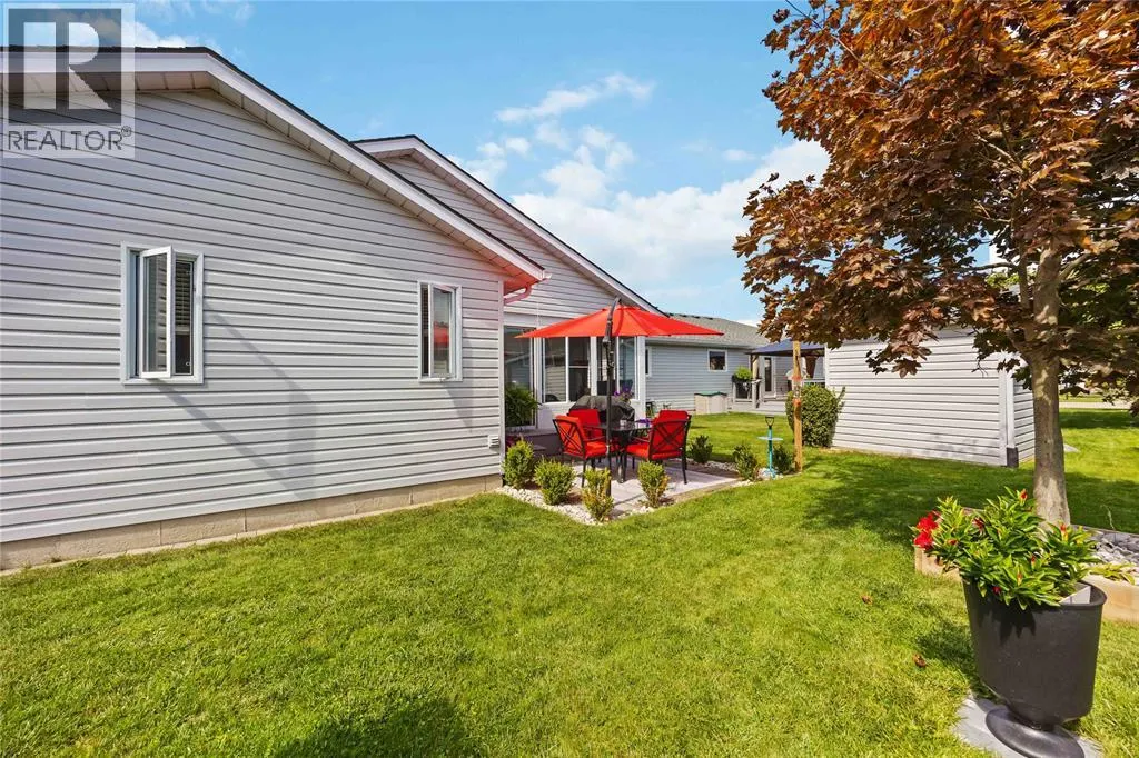 5700 BLACKWELL Sideroad Unit# 407, #407