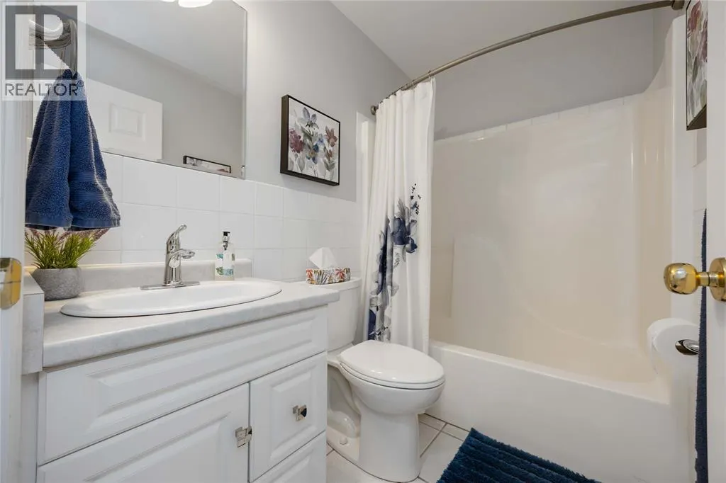 5700 BLACKWELL Sideroad Unit# 407, #407