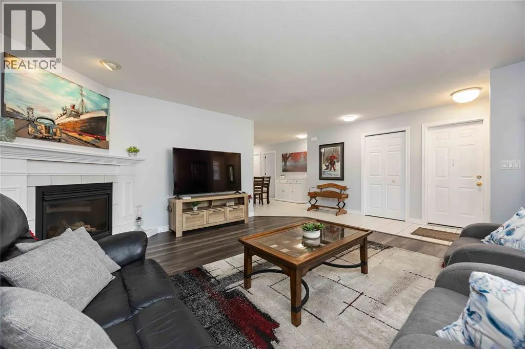 5700 BLACKWELL Sideroad Unit# 407, #407