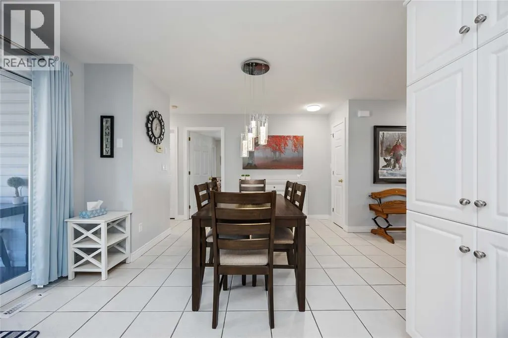 5700 BLACKWELL Sideroad Unit# 407, #407