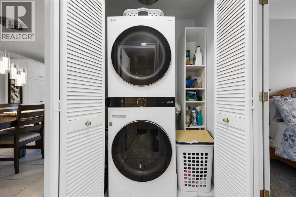 5700 BLACKWELL Sideroad Unit# 407, #407