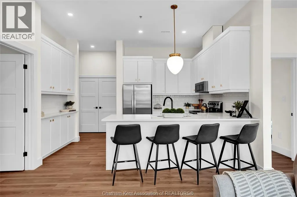 12 Mill STREET West Unit# 414