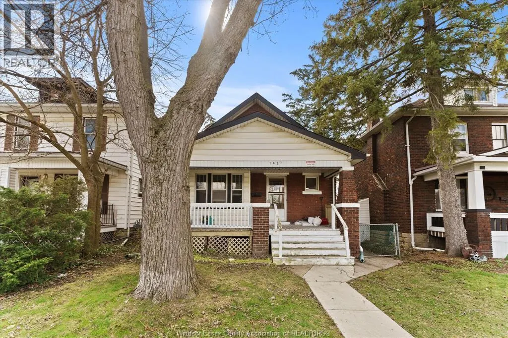 1427 BRUCE AVENUE