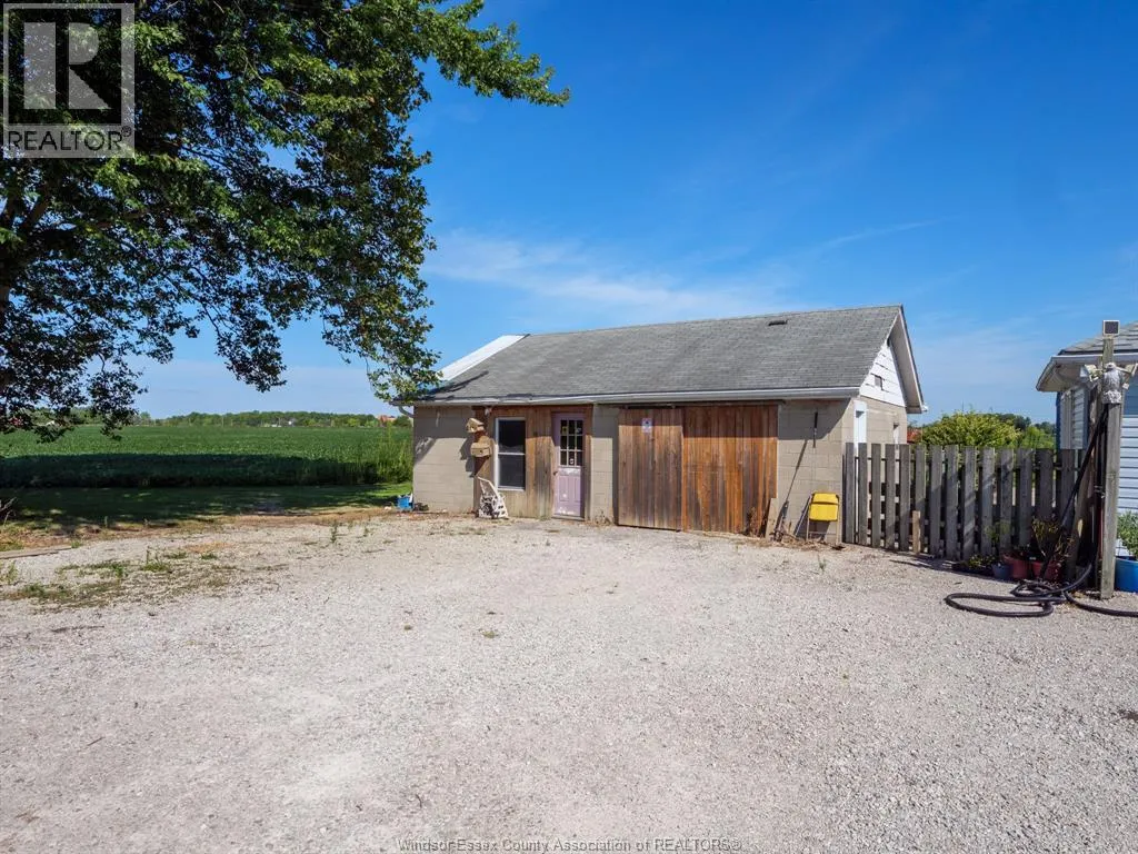 5962 5TH CONCESSION North