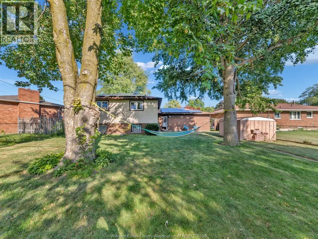 27 Bruce AVENUE
