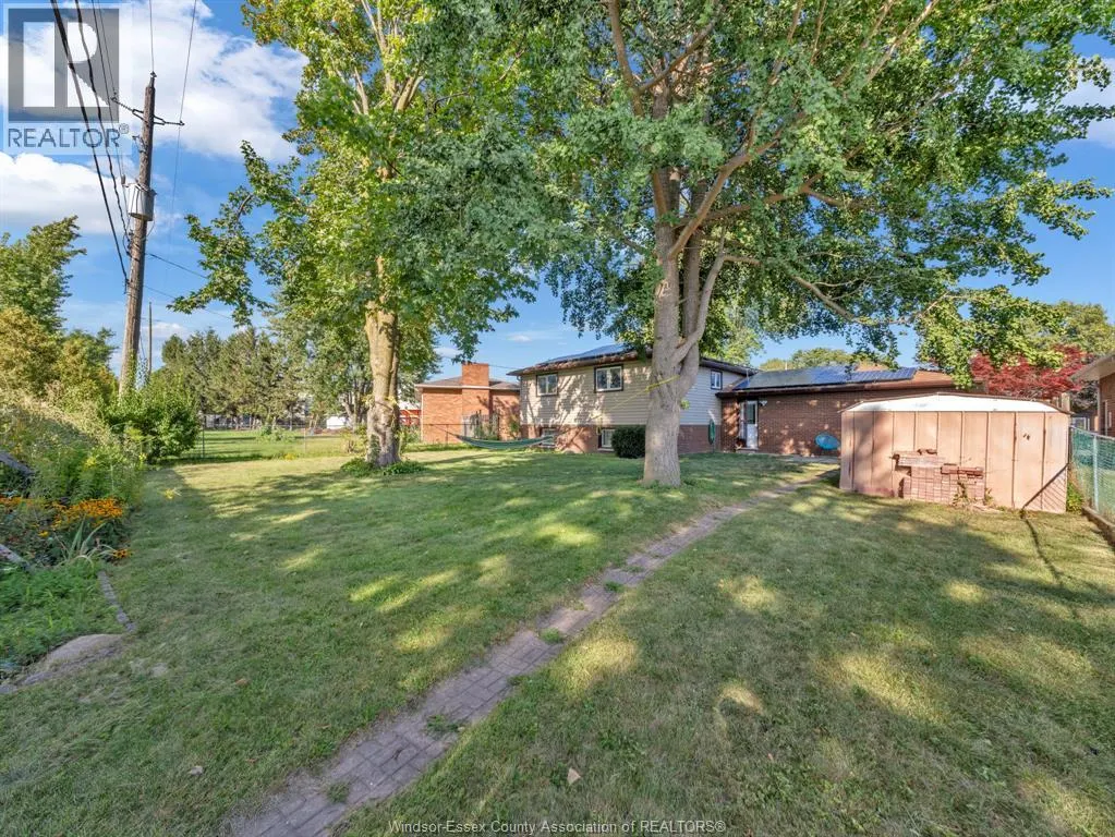 27 Bruce AVENUE