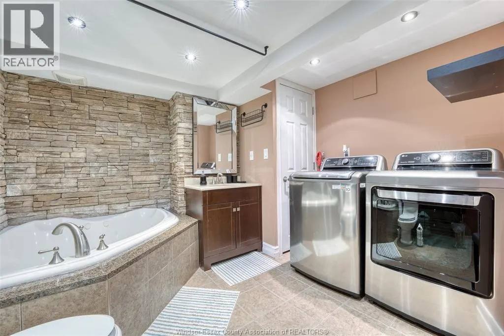 8297 GREGORY PLACE